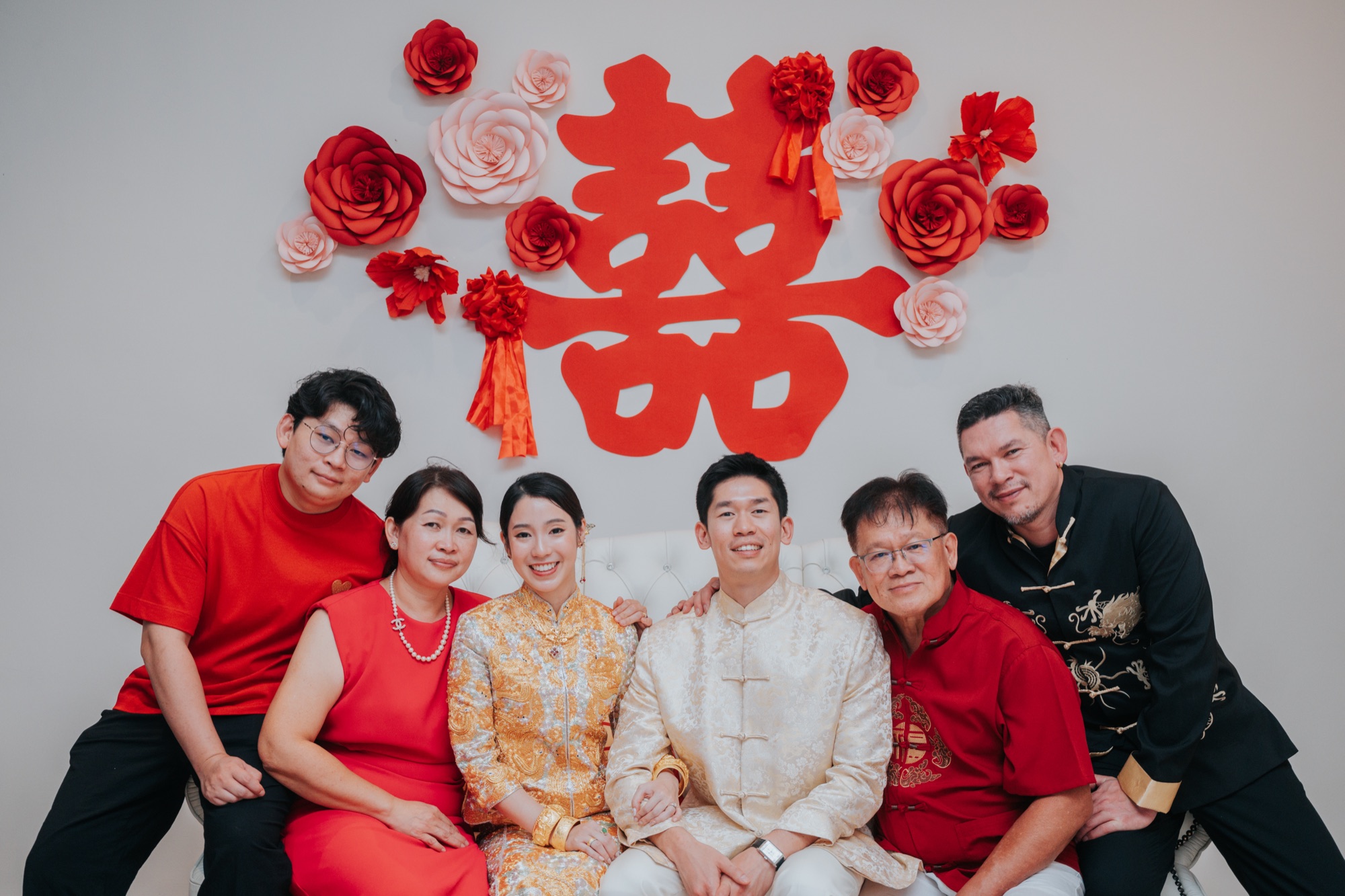 Family portrait at a Chinese wedding in Kuala Lumpur