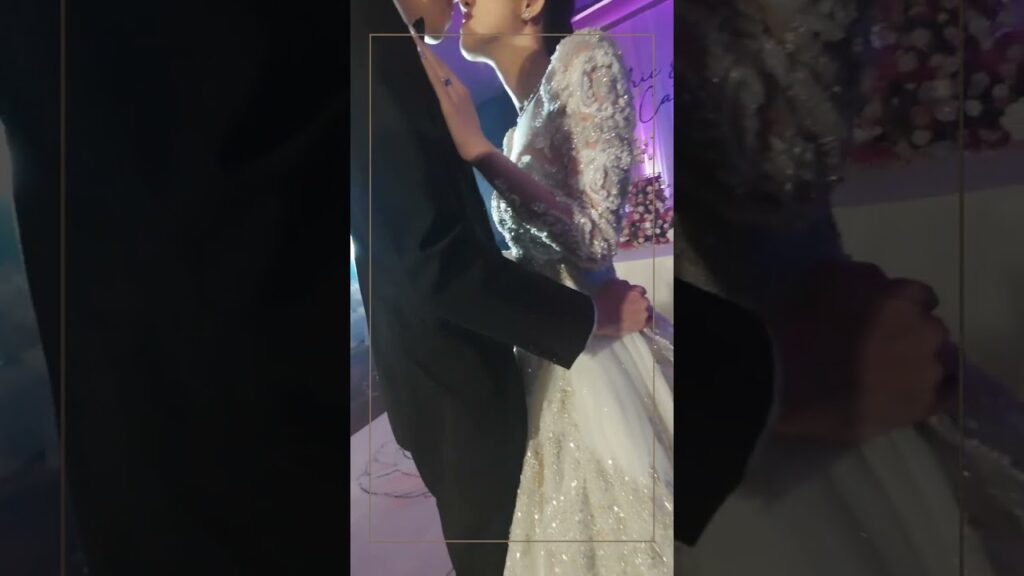 :A Photographer's Tale, Wedding reception posing